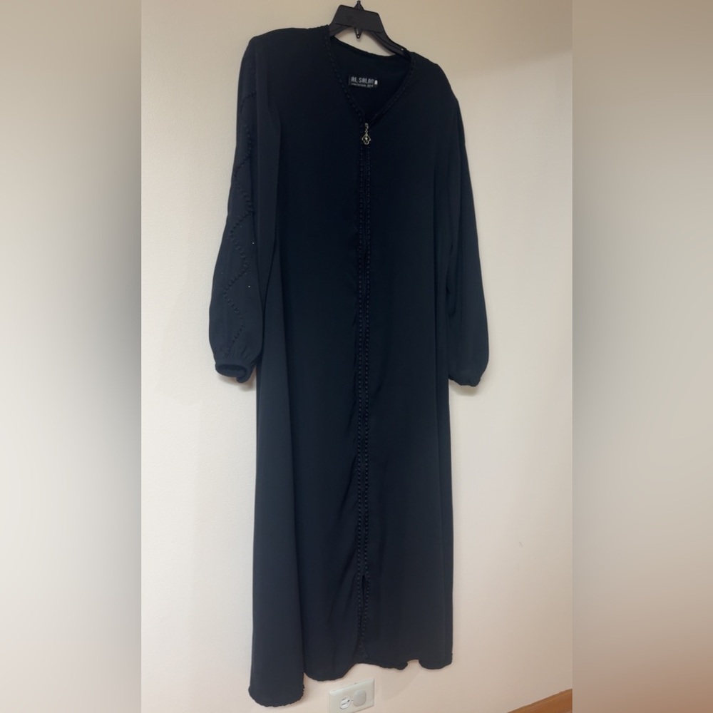 Abaya Islamic Wear Size Large - XL Black Long Sleeve Maxi Dress